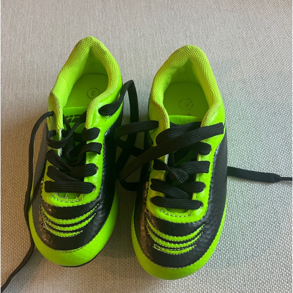 Kids green cleats size 8